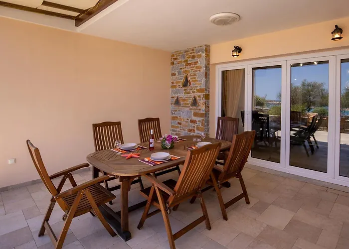 Villa Syros Sun Vári