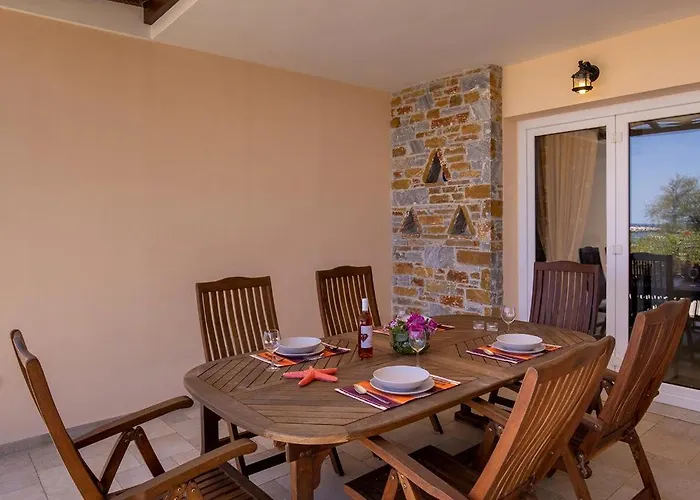 Villa Syros Sun Vári